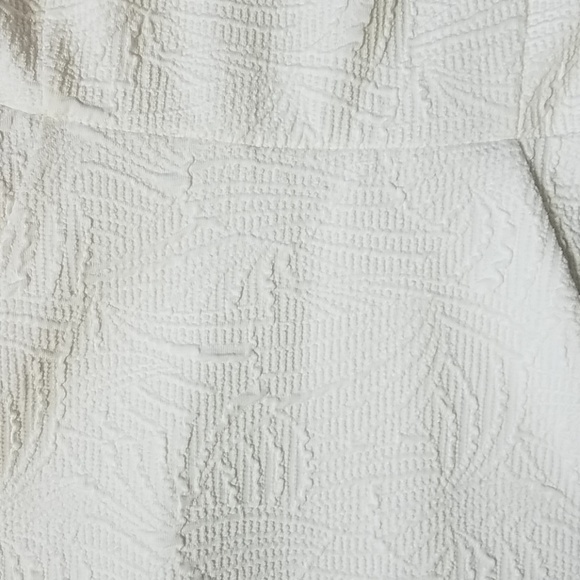 Express White sleeveless dress shirt se medium - Picture 3 of 6